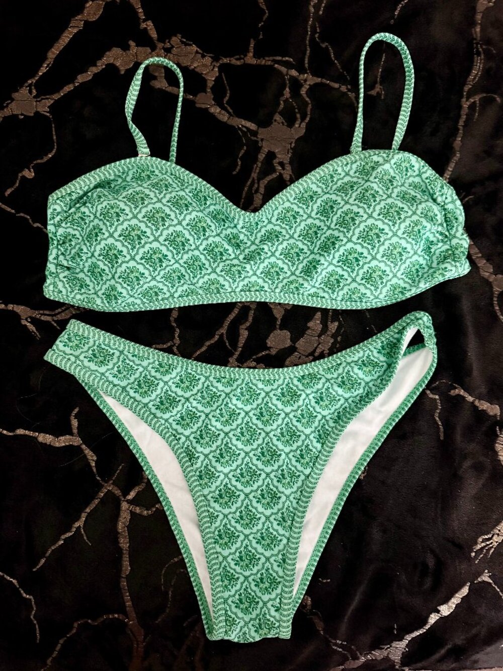 Stylish Green/White Geometric Padded Bikini Set, Size M
